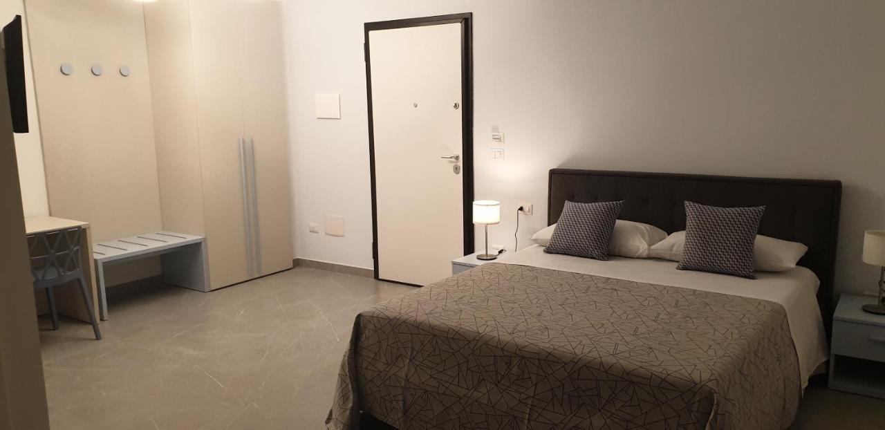 La Casa Di Francesca B&B Con Parcheggio Privato Porto Cesareo Exterior photo
